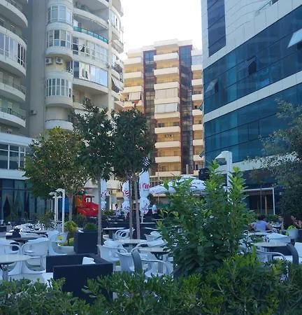 Premium Beachfront Flat In Sea Promenade *